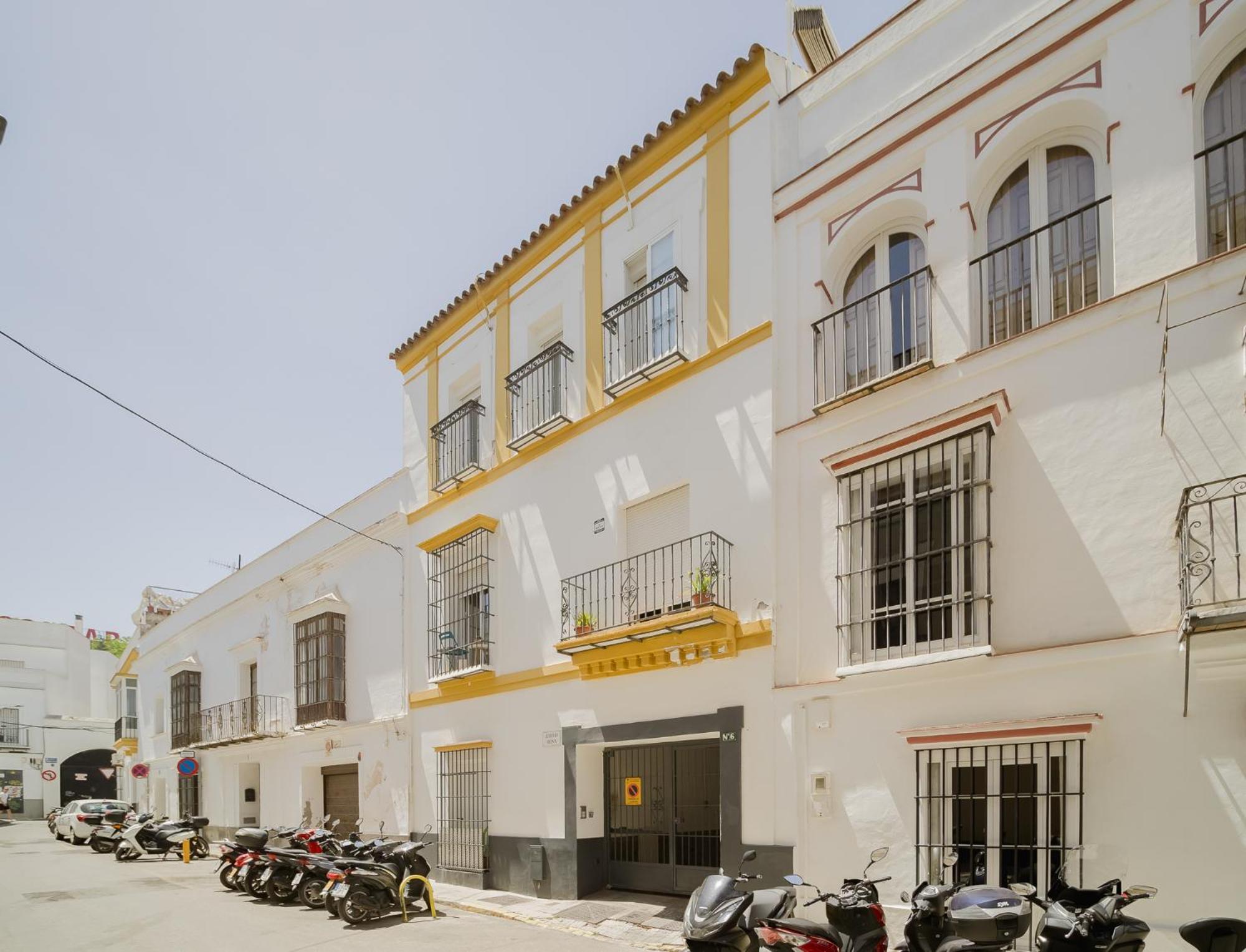 Sibssanlucar Reina Del Centro - Parking * Sanlúcar de Barrameda
